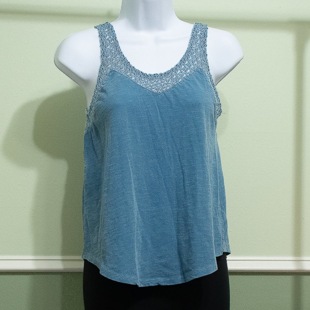 SM Mossimo Supply Super Cute Tank Top